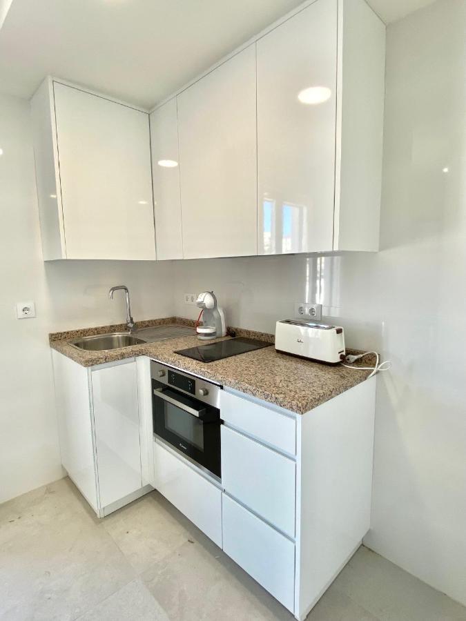 Apartamentos Turisticos Victoria 阿尔姆尼卡 外观 照片